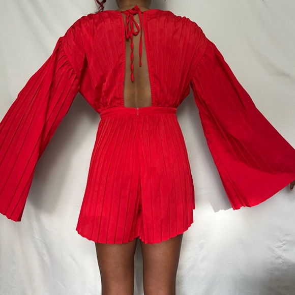 Bold Red Pleated Romper - Deep V-Neck - Picture 3 of 8